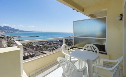 Studio Side Sea View