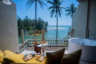 Seaside Junior Suite With Jacuzzi