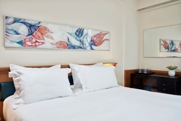 Double Room Superior WB with Side Sea View