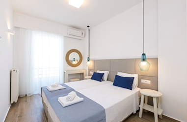 Superior Studio Pool View