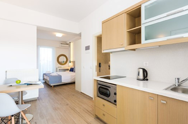 Superior Studio Pool View