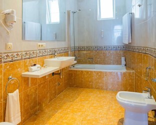 Suite Balcony or Terrace, Golf View