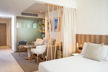 Junior Suite Room