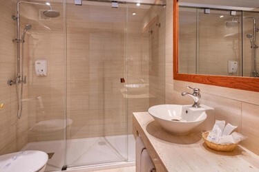 DBL with Balcony Standard