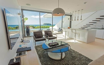 2-Bedroom Sky Pool Villa