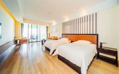 Superior Garden View Room Twin Beds