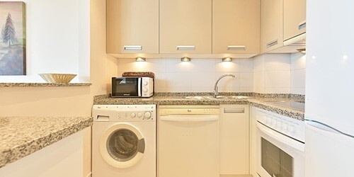 1 Bedroom Apartment Side Sea View