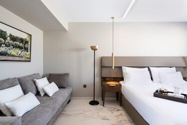 Standard Room with Pool or Garden View