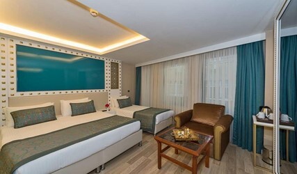 Superior Triple Room with Balcony - Free Access to Spa
