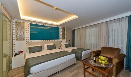 Superior Triple Room with Balcony - Free Access to Spa