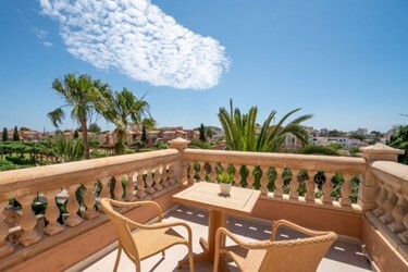 Apartment Garden View