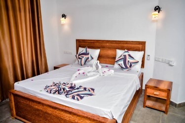  Standard Room With Share Lounge