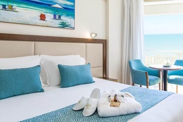 Twin Room Side Sea View