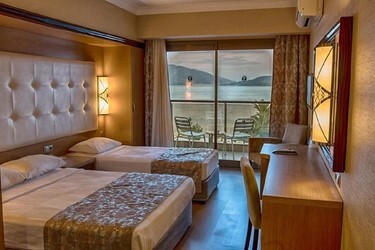 Standard Room Side Sea View