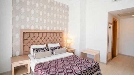 Economy Room