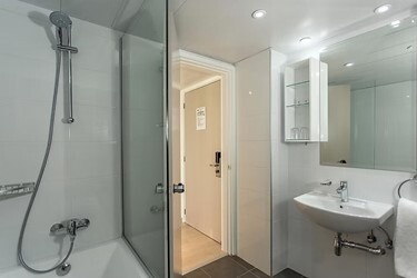 Superior Twin Room Side Sea View