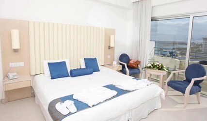 Twin Room Side Sea View