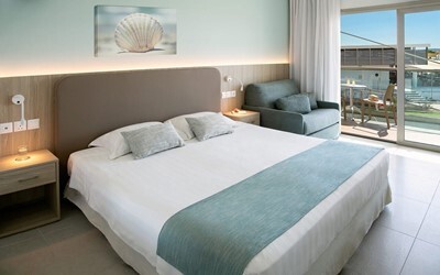 Twin Room Side Sea View
