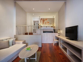 Sea View Hillside Pool Suite