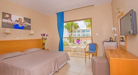 Twin Room Inland View