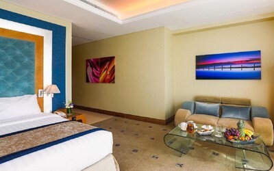 Cedar Suite