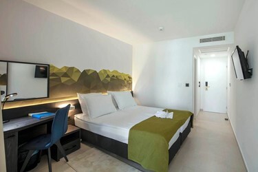 Standard double balcony