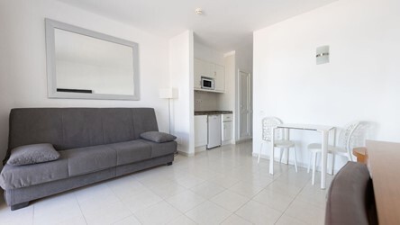 2 Bedroom Apartment Family