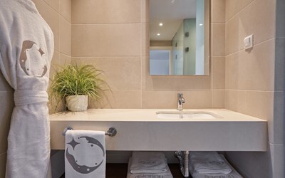 Planet One Bedroom Suite SSV