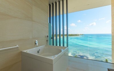 Junior Suite Ocean Front Premium Level