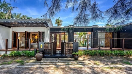 Villa 1 Bedroom Private Pool Beachfront