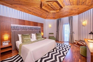 Suite Room