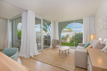Sea-View Terrace Suite