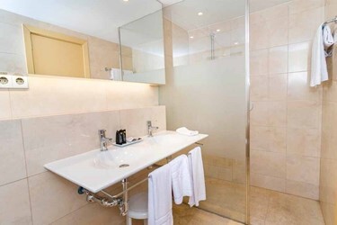 1-Bedroom Apartment
