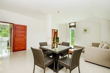 2 Bedroom Deluxe Family Suite