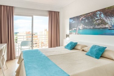 Double/Twin Standard Room