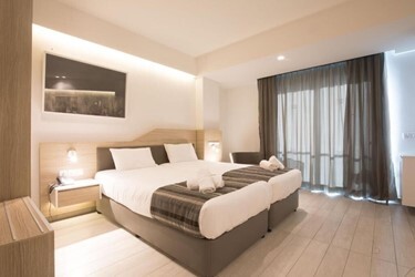 Twin Room Side Sea View