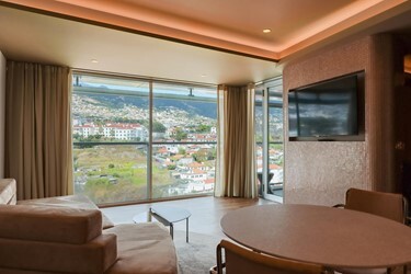 Sea View Junior Suite