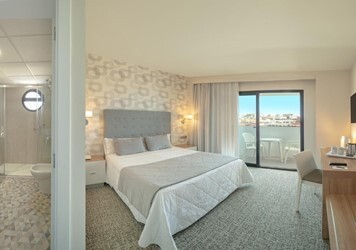 Double Standard Room With Terrace