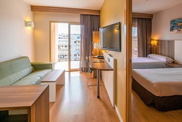 Family Suite Plus
