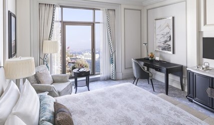 Deluxe Room with Partial Bosphorus View 