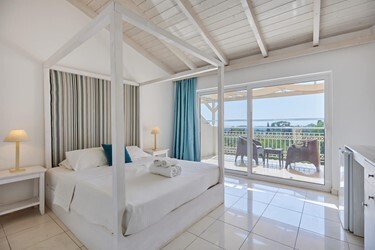 Double Room Superior with Sea View