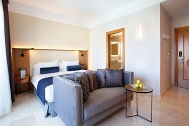 Junior Suite Room