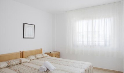 Two-Bedroom Apartment (4-6 Adults)