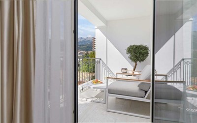 Executive Balcony