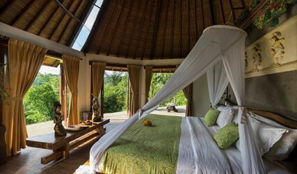 One bedroom pool villa