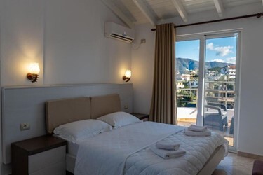 Deluxe With Balcony Double Room