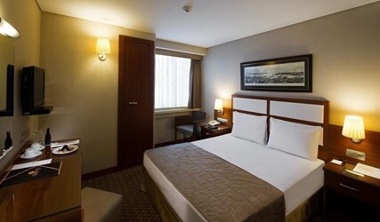 Double or Twin Room with City View
