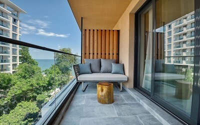 Dbl Superior Side Sea View