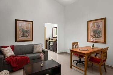 Room Royal