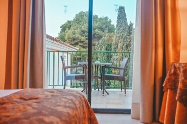 Junior Suite Room